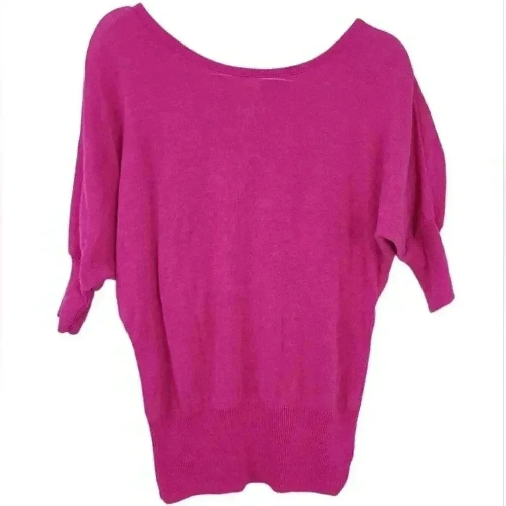Mossimo Short Sleeve Crewneck Sweater, Size Medium